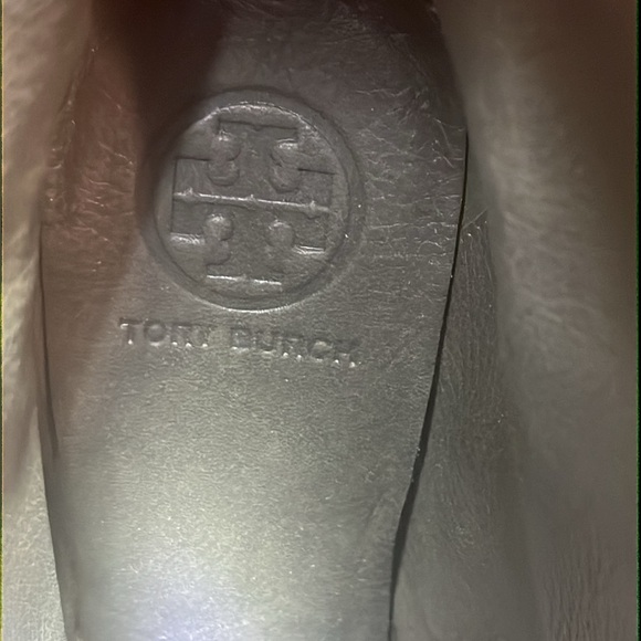 Tory Burch Brown and Tan Heeled Boots with High Stiletto Heel and Unique Design - Picture 2 of 14